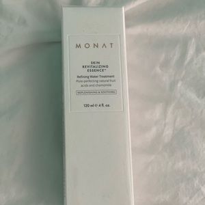 Monat skin revitalizing essence water treatment